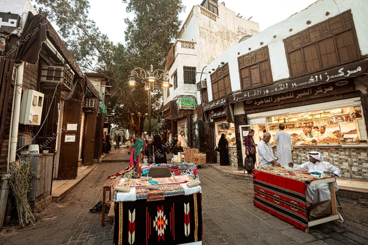 الرياض وجدة: باقة 6 أيام مع فعاليات ونقل (شخصان)