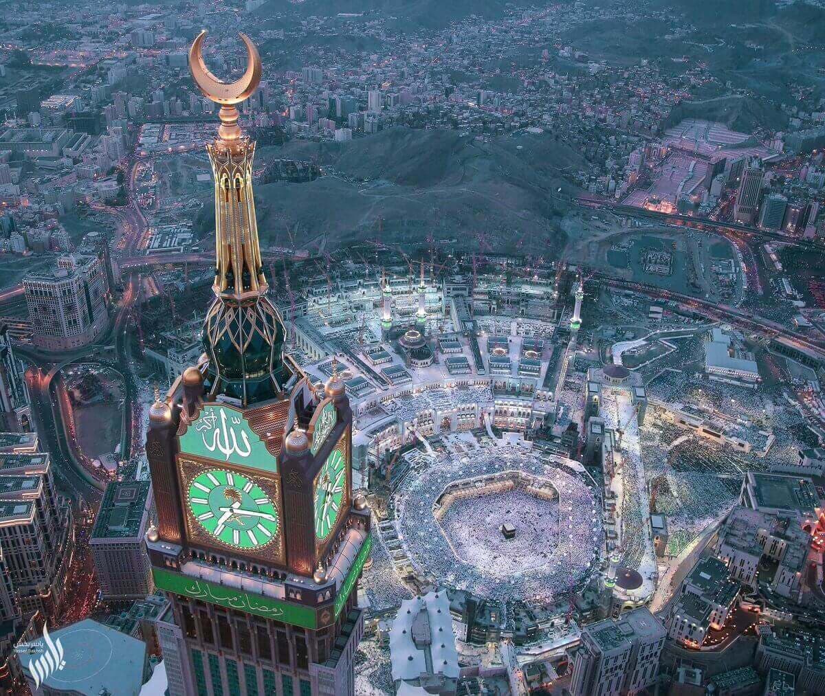 من روحانية مكة والمدينة المنورة إلى سحر العلا
