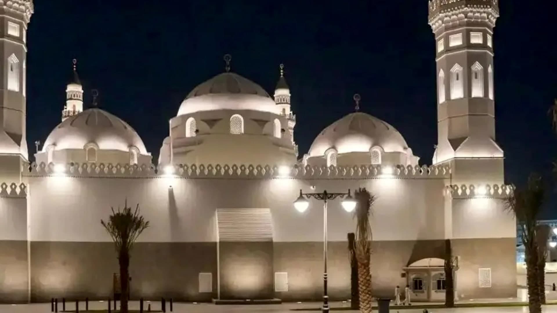 جولة مزارات المدينة المنورة بالسيارة