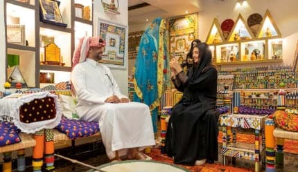 جولة طبيعية وسط الأجواء الجبلية الخلابة في عسير