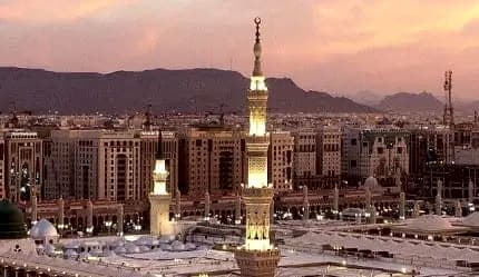 رحلة العمرة الفاخرة 7 أيام – مكة والمدينة مع تجارب ثقافية