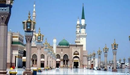 باقة عمرة فردية رحلة روحانية بين الحرمين ورائع العلا لمدة 10 أيام